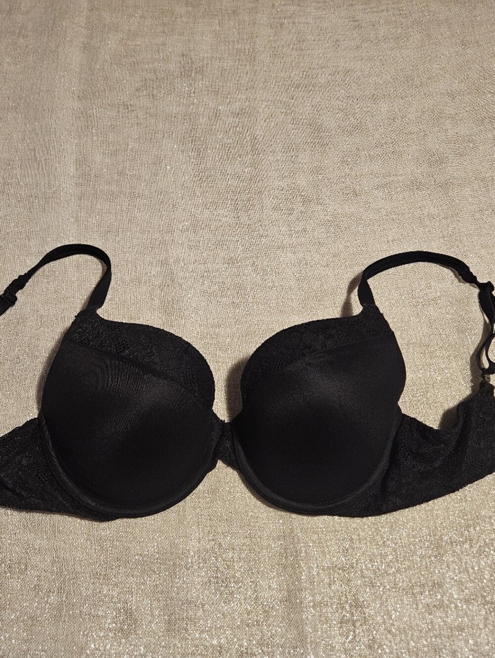 Body By Victoria Push Up Bra